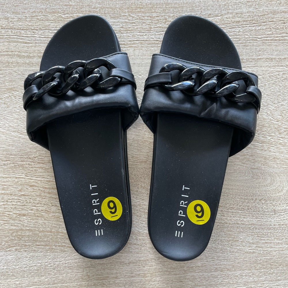 Brand New Esprit Chain Slides - Sizes 7 and 9